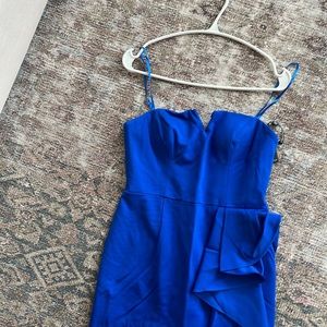 Adrianna Papel blue gown in size 4.